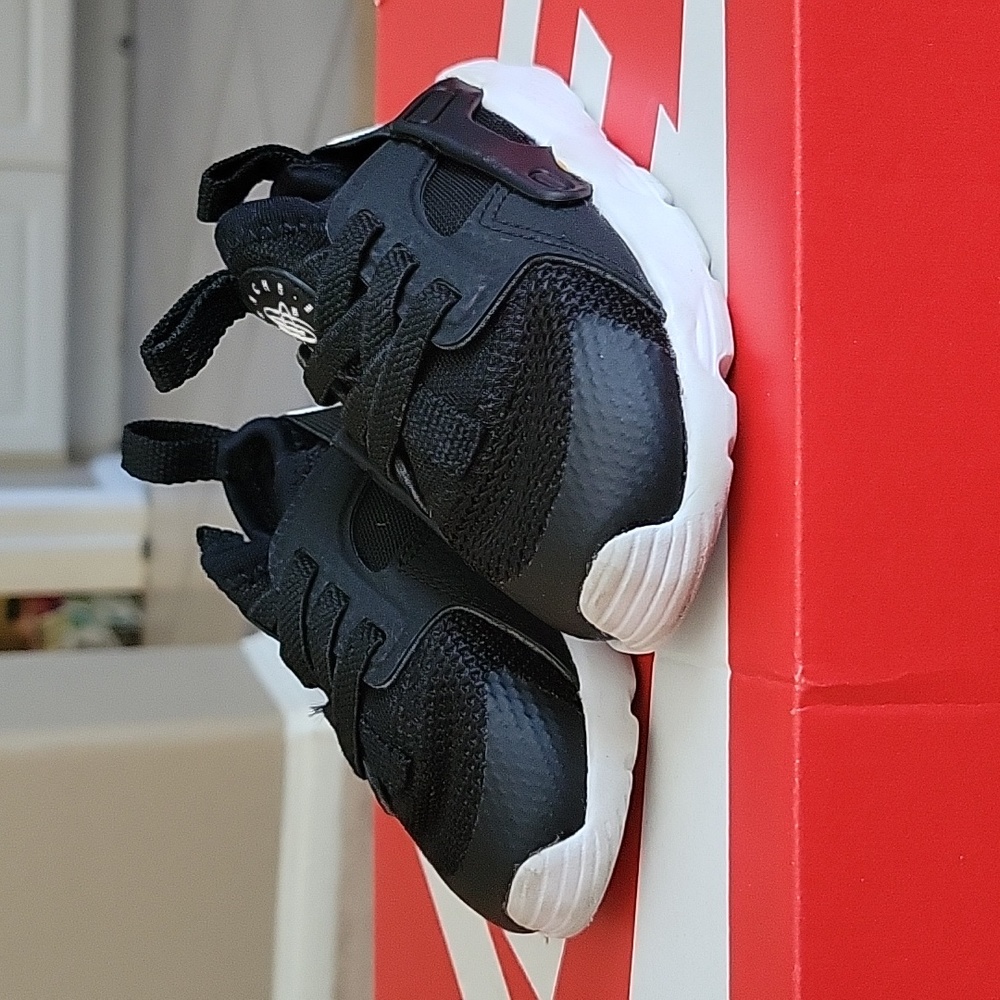 Nike Hurache Boys